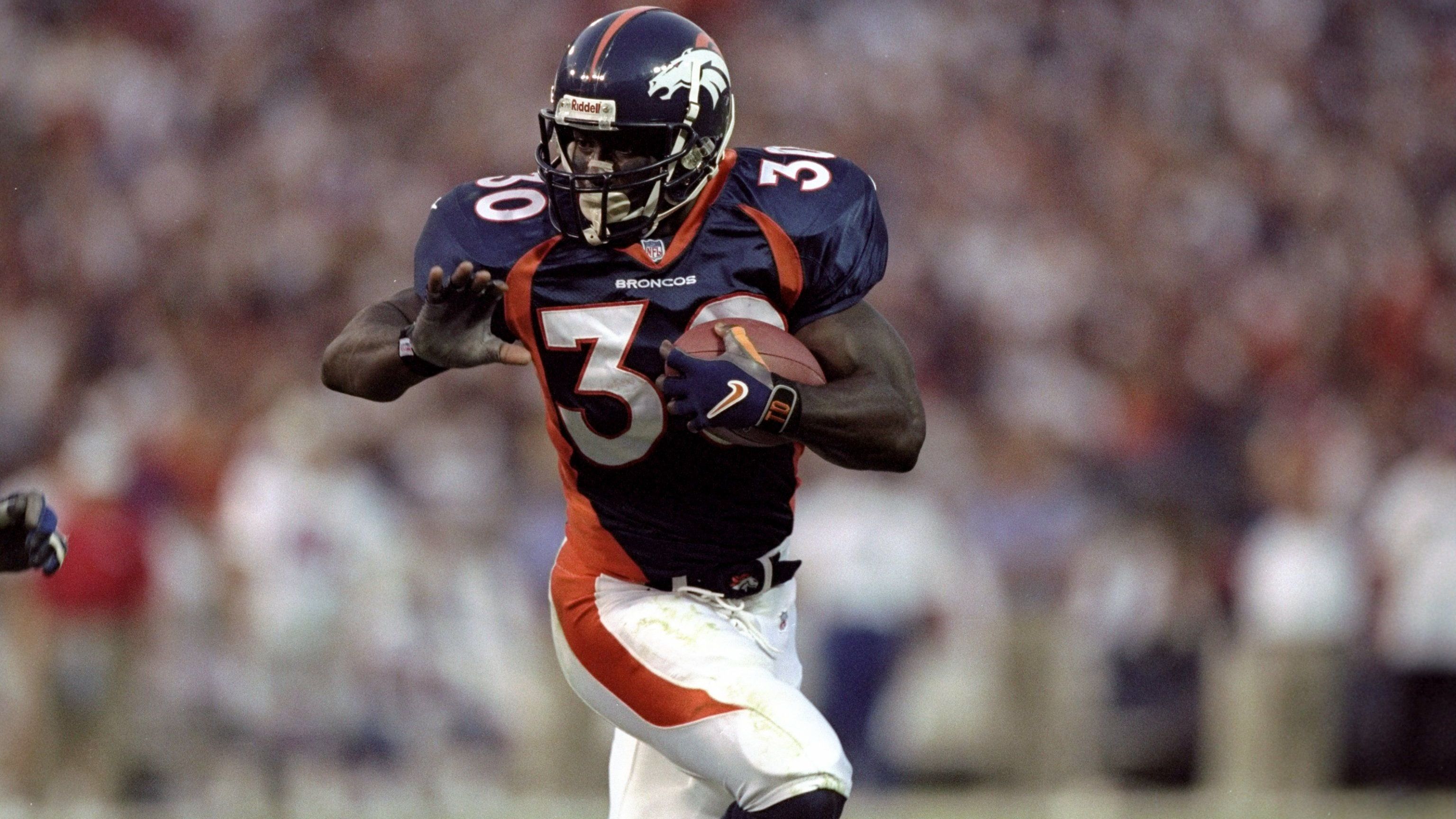 <strong>1998: Terrell Davis</strong><br>Team: Denver Broncos<br>Position: Runningback