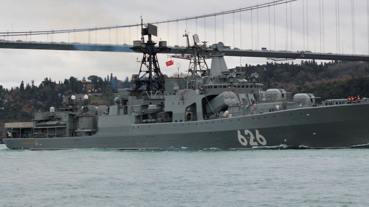 Der russische Zerstörer "Vize-Admiral Kulakow" musste vor der deutschen Ostsee-Insel Fehmarn eine Drohne abwehren. 