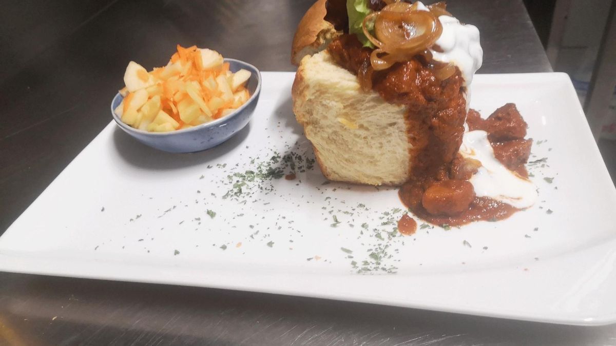 Howzit Bunny Chow