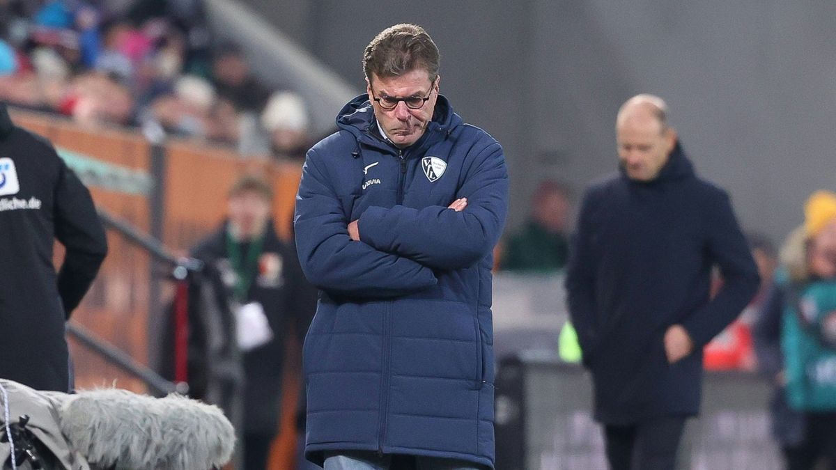 Nachdenklich: Bochums Trainer Dieter Hecking