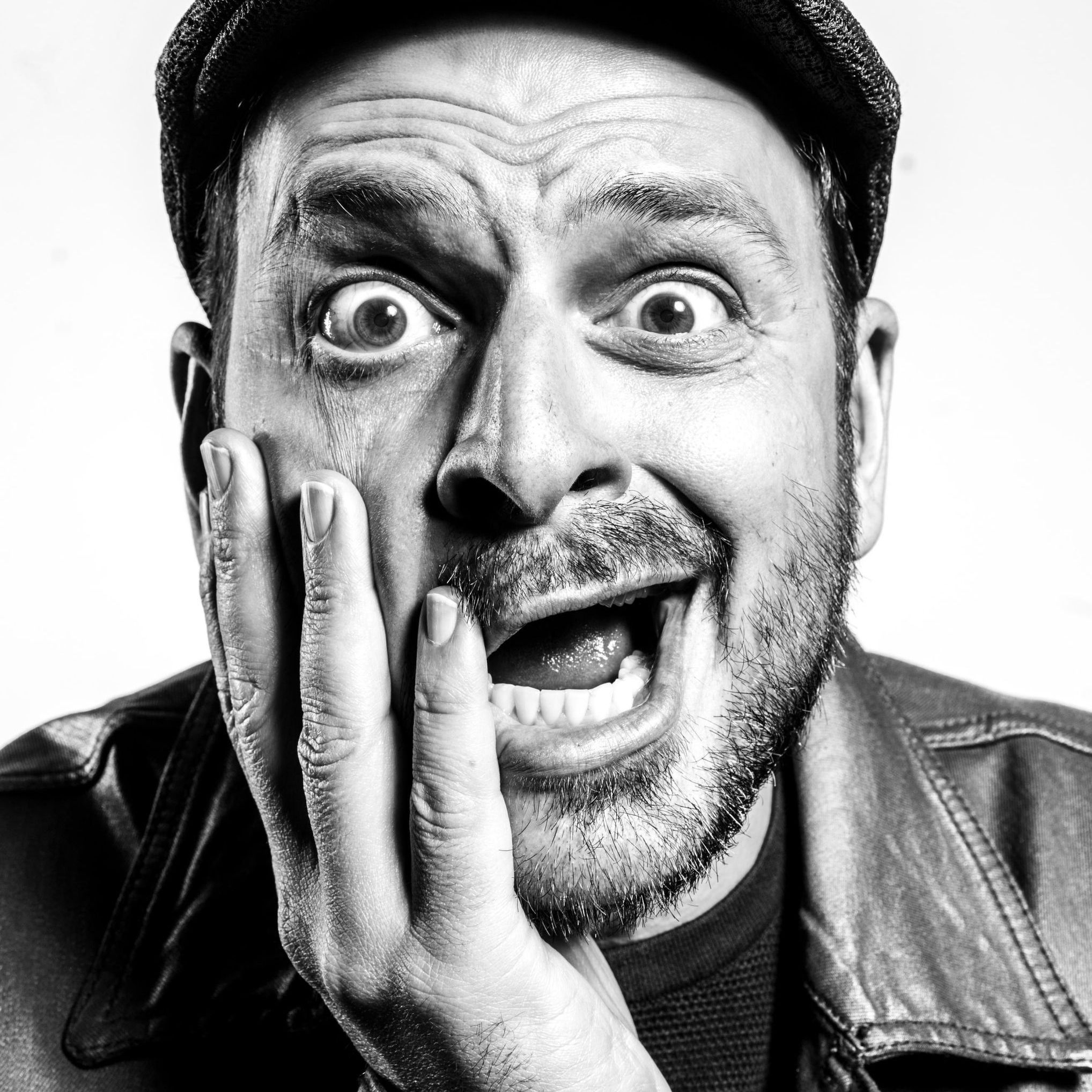 "Fluch der Familie": Die ganze Show kostenlos auf Joyn streamen