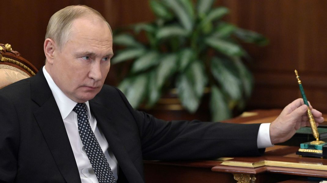 Ein ehemaliger US-Botschafter in Russland glaubt, Putin wisse bereits, dass er in der Ukraine verliert.
