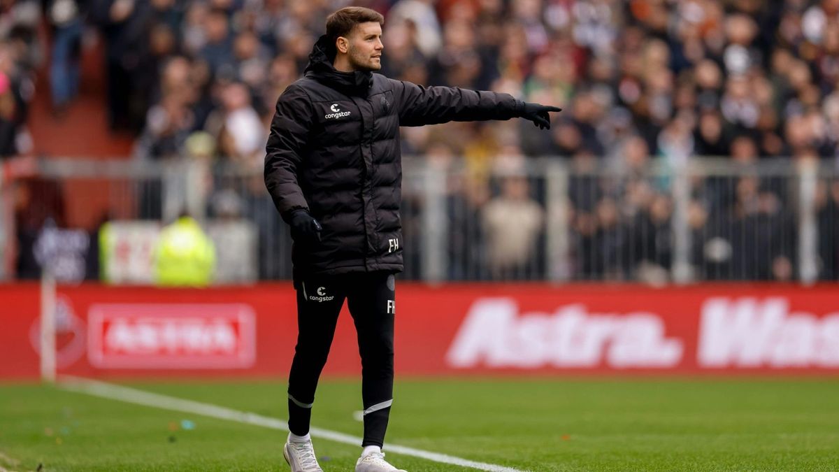 Fabian Hürzeler hat St. Pauli auf Platz fünf geführt