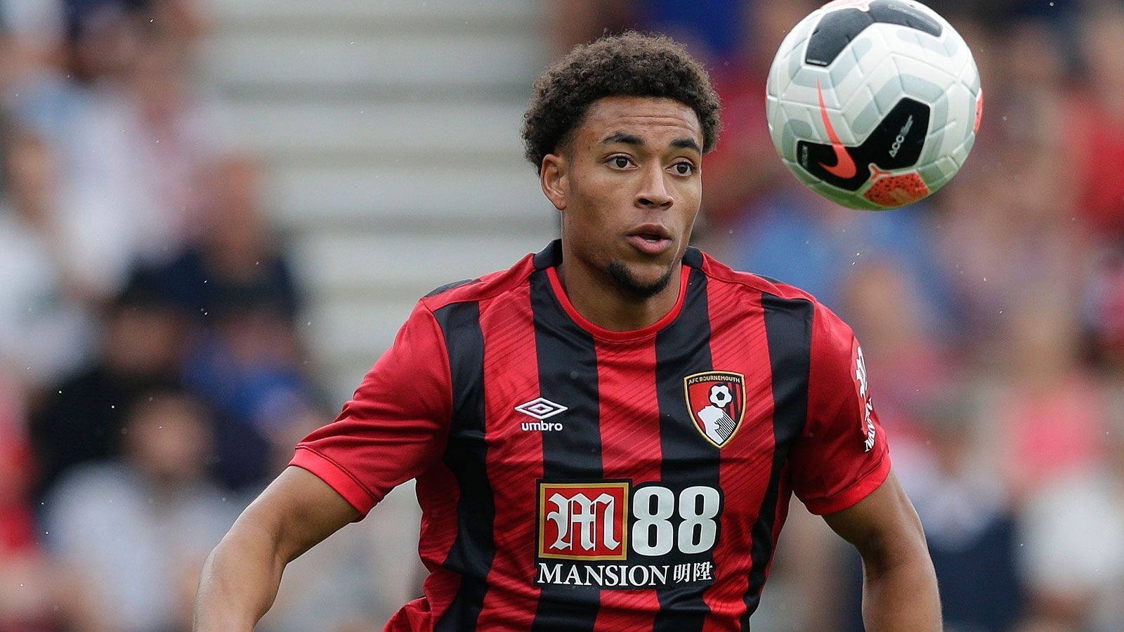 
                <strong>AFC Bournemouth</strong><br>
                Gesamtausgaben: 56,45 Millionen EuroTeuerster Einkauf: Arnaut Danjuma (18 Millionen Euro)
              