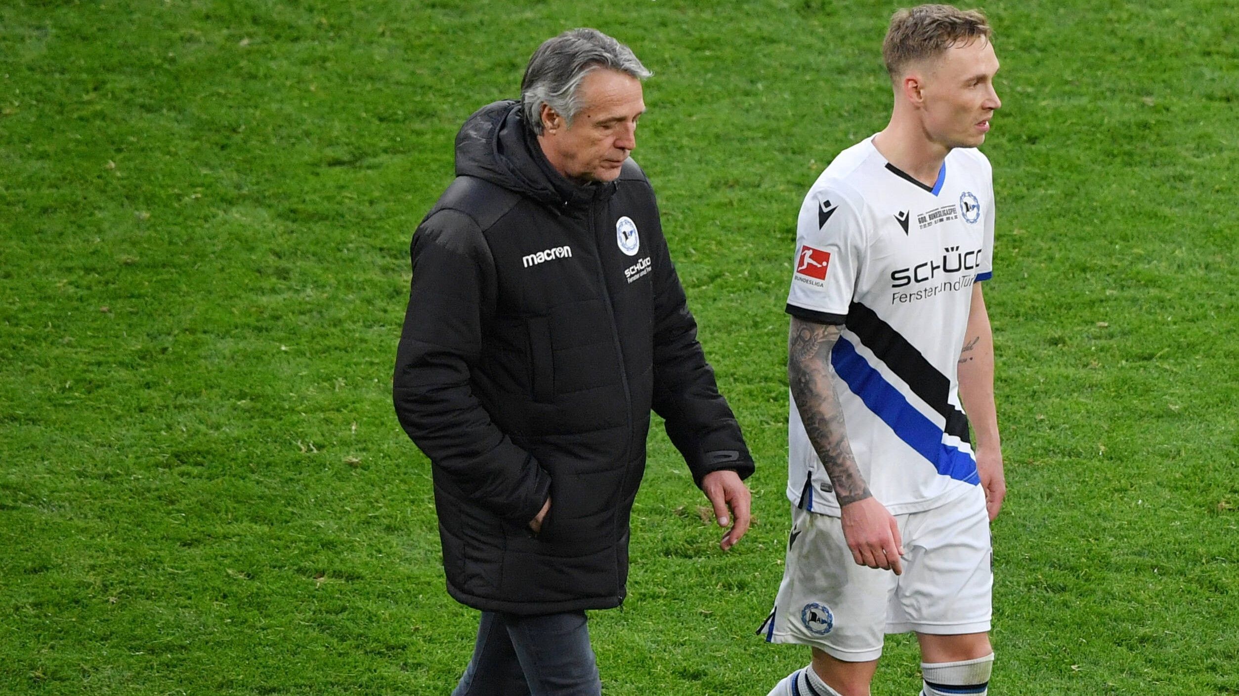 
                <strong>Uwe Neuhaus (vereinslos)</strong><br>
                Noch so ein Trainer, der sich mit dem Aufstieg auskennt. Uwe Neuhaus verhalf Arminia Bielefeld ins Oberhaus. Dort verlor man aber Anfang März das Vertrauen, dass er den Verein auch in der Liga halten kann. Seitdem ist der 61-Jährige ohne Verein. Mit seiner Ruhe und Besonnenheit könnte er Balsam für den aufgeregten HSV sein. 
              