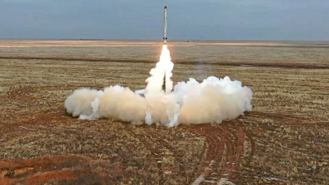 USA stoppen das Teilen von Atomwaffen-Daten mit Russland