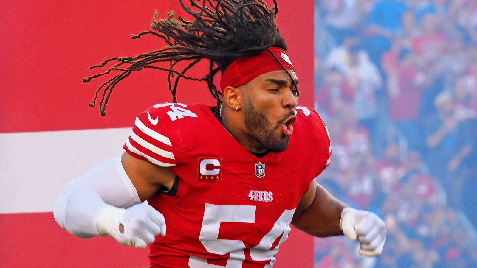 <strong>Platz 6: Fred Warner</strong><br><strong>Team:</strong> San Francisco 49ers<br><strong>Position:</strong> Linebacker<br>Der beste Defense-Spieler im Super Bowl. Er ist ein Phantom. Und dennoch nicht zu übersehen. Er spielt zwar offiziell Linebacker, aber ist überall auf dem Feld. Da die 49ers gegen den Lauf ihre Probleme haben, ist er umso wichtiger. Er kann den Lauf verteidigen, er kann den Pass verteidigen, er könnte dich wahrscheinlich sogar im Streit mit deiner Freundin oder deinen Eltern verteidigen.