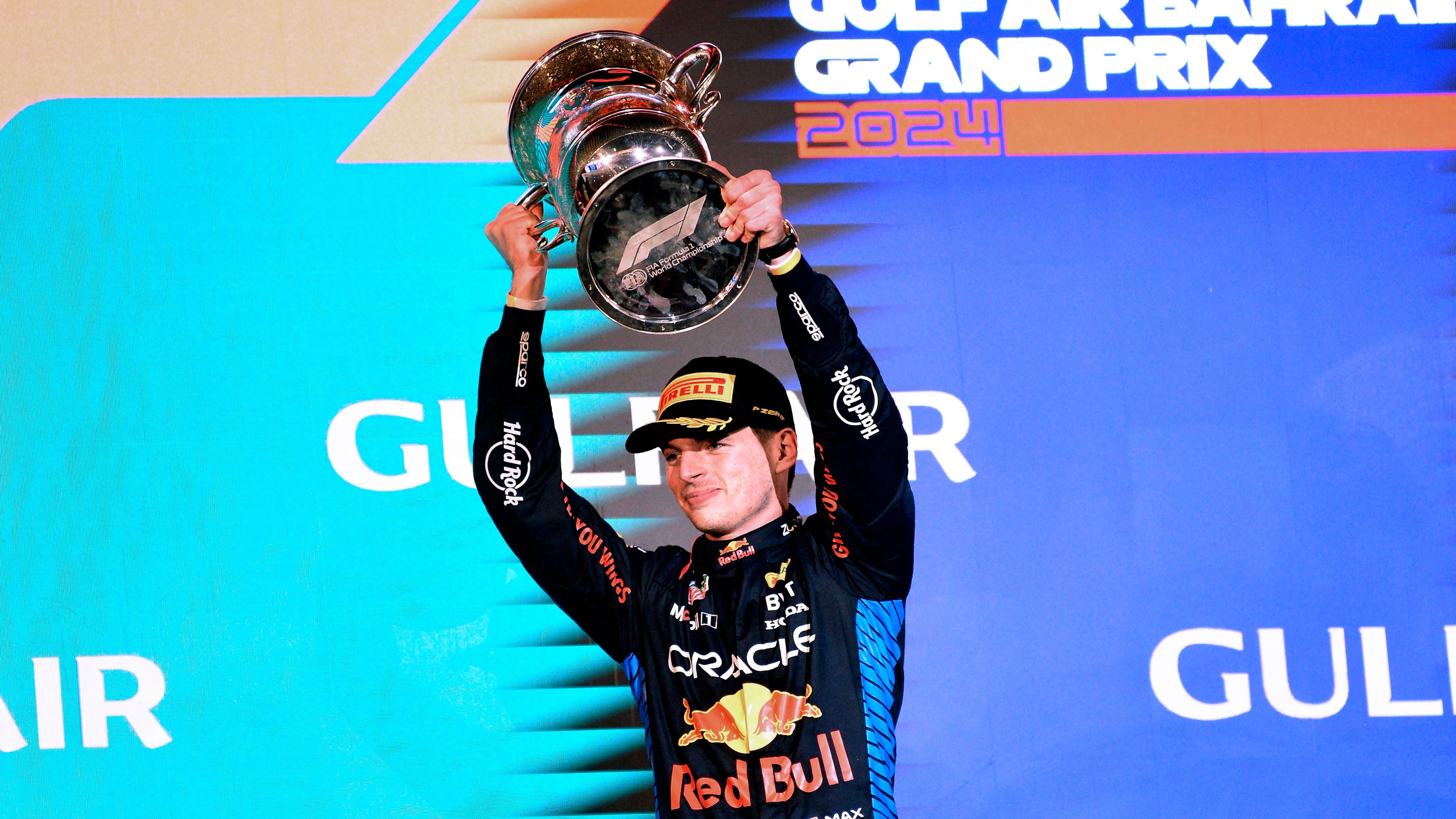 <strong>1. Max Verstappen (Red Bull Racing)</strong><br>Zwei Rennen, zwei Siege, dazu die übliche Dominanz, mit der er die Gegner auch in Saudi-Arabien abkocht. Dass er sich den ganzen Trubel um die Horner-Affäre nicht anmerken und sich davon nicht beeinflussen lässt, ist besonders beeindruckend. Ihn kann nichts aus der Ruhe bringen.