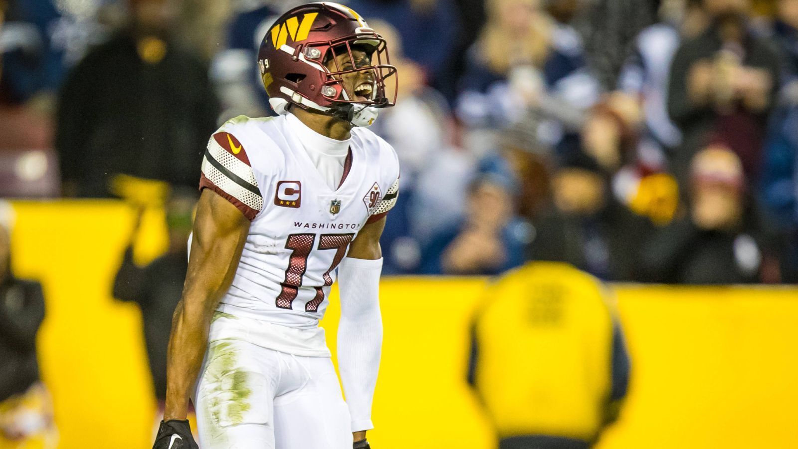 
                <strong>Platz 43: Terry McLaurin</strong><br>
                &#x2022; Team: Washington Commanders<br>&#x2022; Position: Wide Receiver<br>&#x2022; Platzierung im Vorjahr: Nicht in den Top 50<br>
              