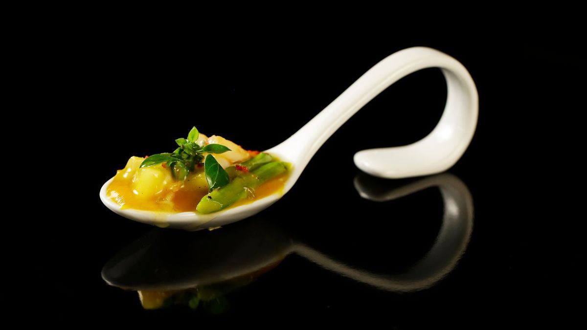 The-Taste-Stf01-Epi01-Casting-Scampi-Leila-Khatir-01-SAT1