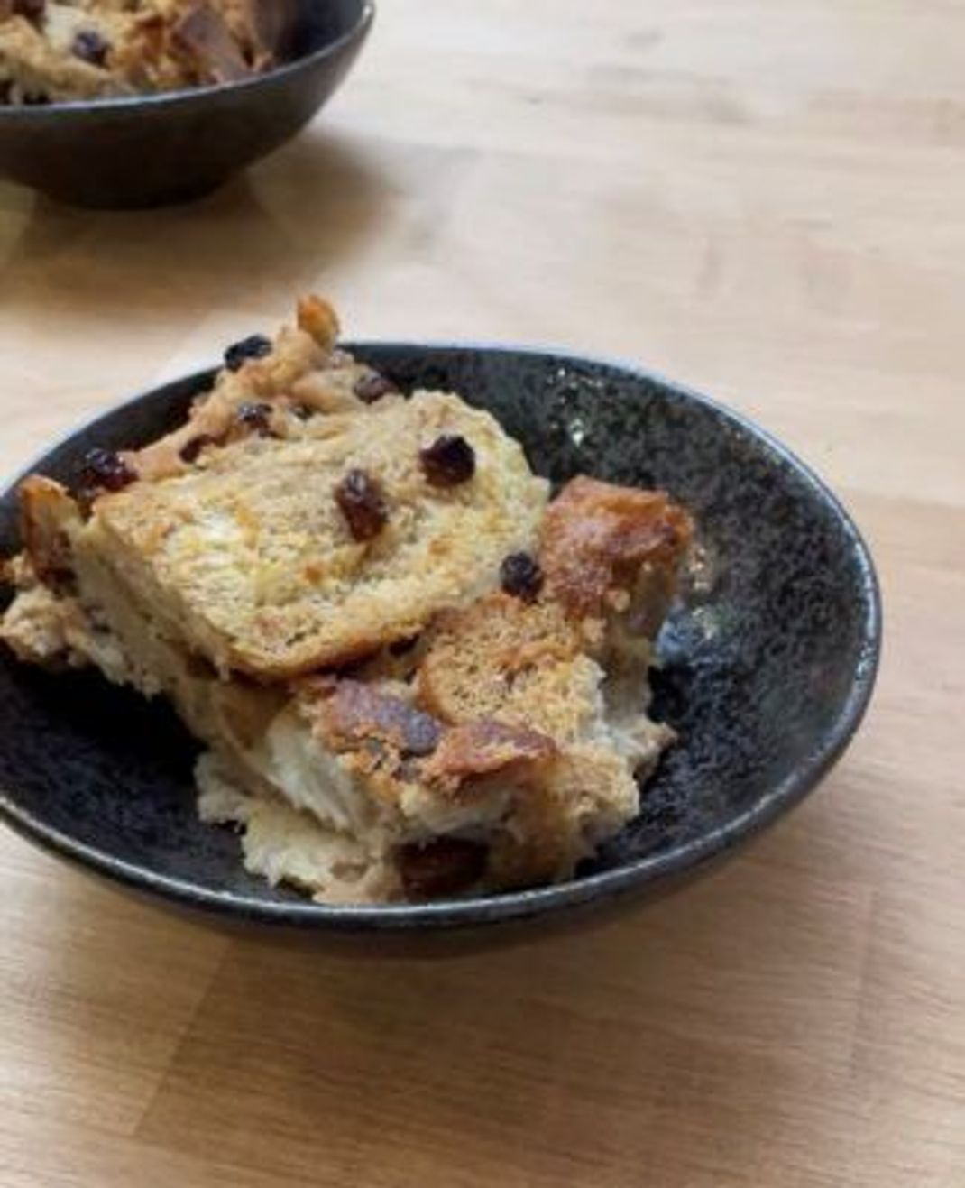 Brotpudding - noch nie gehört? Dann wird es Zeit, zu probieren.