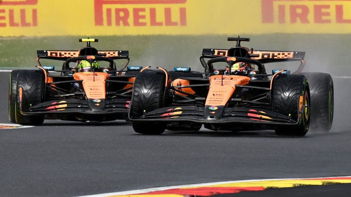 Oscar Piastri im Duell mit seinem McLaren-Teamkollegen Lando Norris