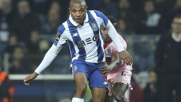 
                <strong>Yacine Brahimi</strong><br>
                Position: MittelfeldVerein: FC PortoNation: Algerien
              