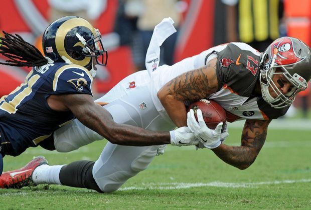 
                <strong>Tampa Bay Buccaneers - St. Loius Rams</strong><br>
                Da kann sich Liganeuling Mike Evans auch strecken, so viel er will. Am Ende lautet es 17:19 aus Buccaneers-Sicht.
              