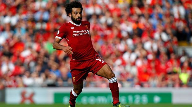 
                <strong>Platz 9: Mohammed Salah (FC Liverpool)</strong><br>
                Marktwert-Steigung: Um 25,2 Millionen EuroDer Rechtsaußen kam im Sommer für 42 Millionen Euro Ablöse vom AS Rom nach Liverpool. Die "Reds" sind begeistert. "Ich kann mir nicht vorstellen, wie er noch besser spielen könnte", lobte Trainer Jürgen Klopp seinen Neuzugang. Salahs Marktwert stieg dementsprechend von 72,8 auf 98 Millionen Euro.
              