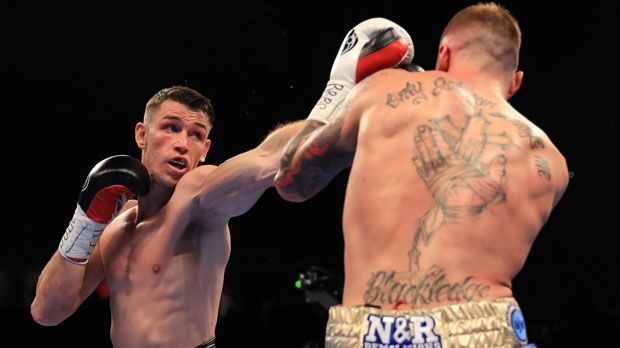 
                <strong>Callum Smith (27)</strong><br>
                Callum Smith ist mit 27 Jahren zwar keine typische Nachwuchshoffnung. Bei der Muhammad Ali Trophy tritt der Engländer im Supermittelgewicht erstmals auf der großen Bühne in Erscheinung. Smith könnte derjenige sein, der sogar WBA Super Champion George Groves vom Thron stößt. Seine bisherige Bilanz: 22:0.
              
