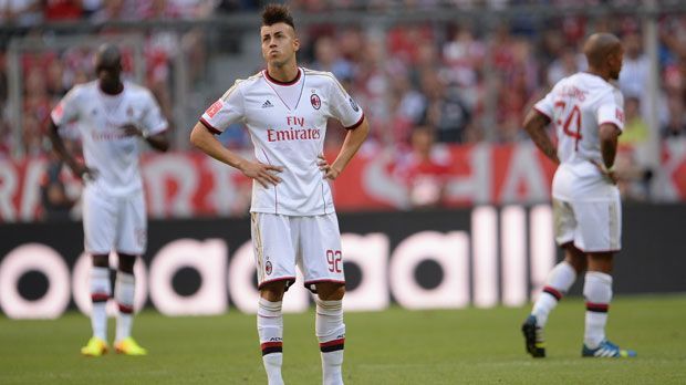 
                <strong>AC Mailand - Auswärtstrikot</strong><br>
                Auf fremden Platz laufen die Rossoneri hingegen im unschuldigen Weiß auf
              