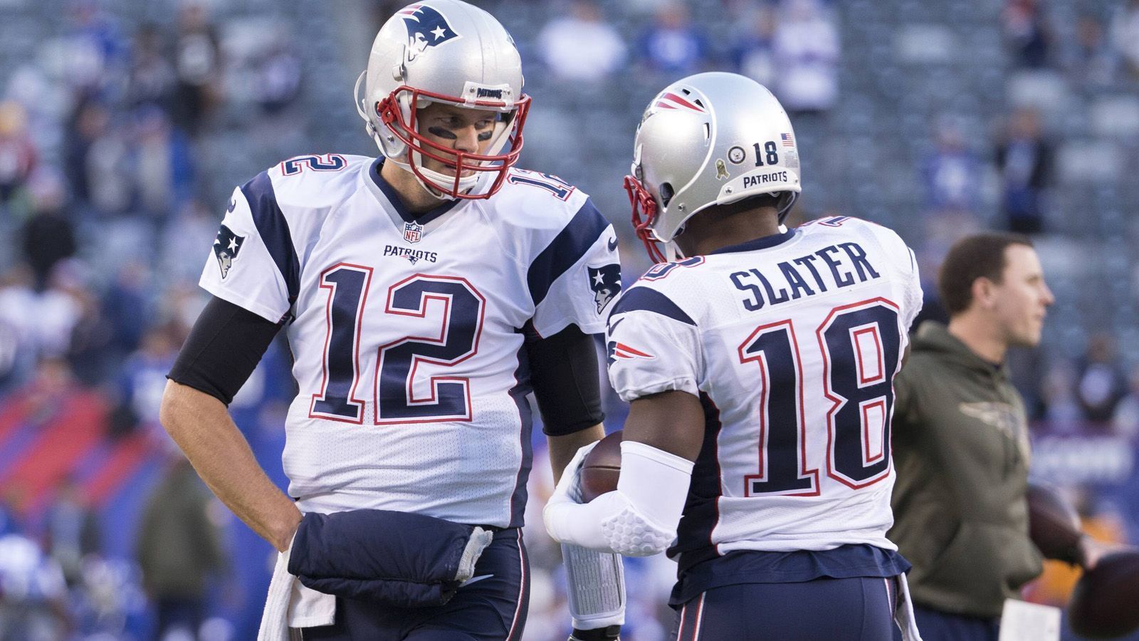 
                <strong>New England Patriots</strong><br>
                Team Captains: Tom Brady (QB), Matthew Slater (WR), Devin McCourty (S), David Andrews (C), Elandon Roberts (LB) Dont'a Hightower (LB), James White (RB)
              