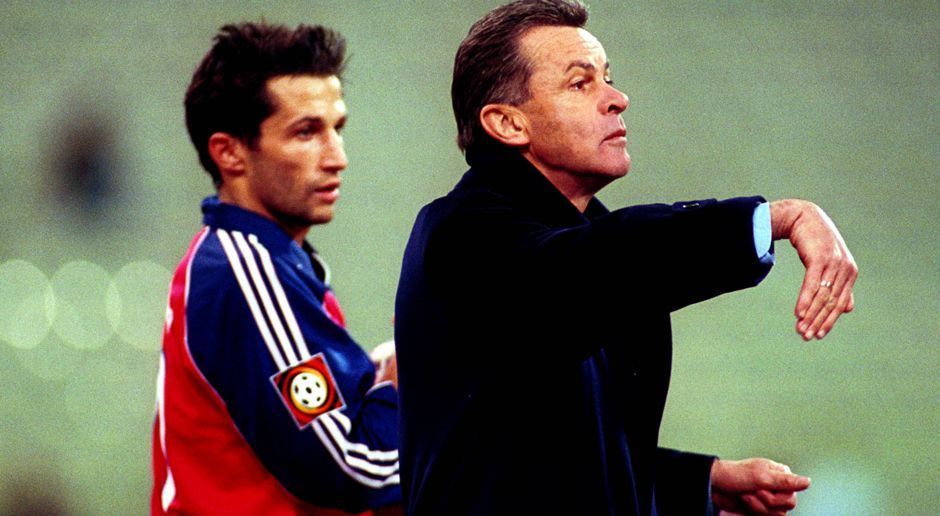 
                <strong>Ottmar Hitzfeld (1.7.1998-30.06.2004)</strong><br>
                Pflichtspiele: 319Punkte pro Spiel: 2,06Titel: 1x Champions League, 4x Deutscher Meister, 2x DFB-Pokal, 1x Weltpokal, 4x Ligapokal
              