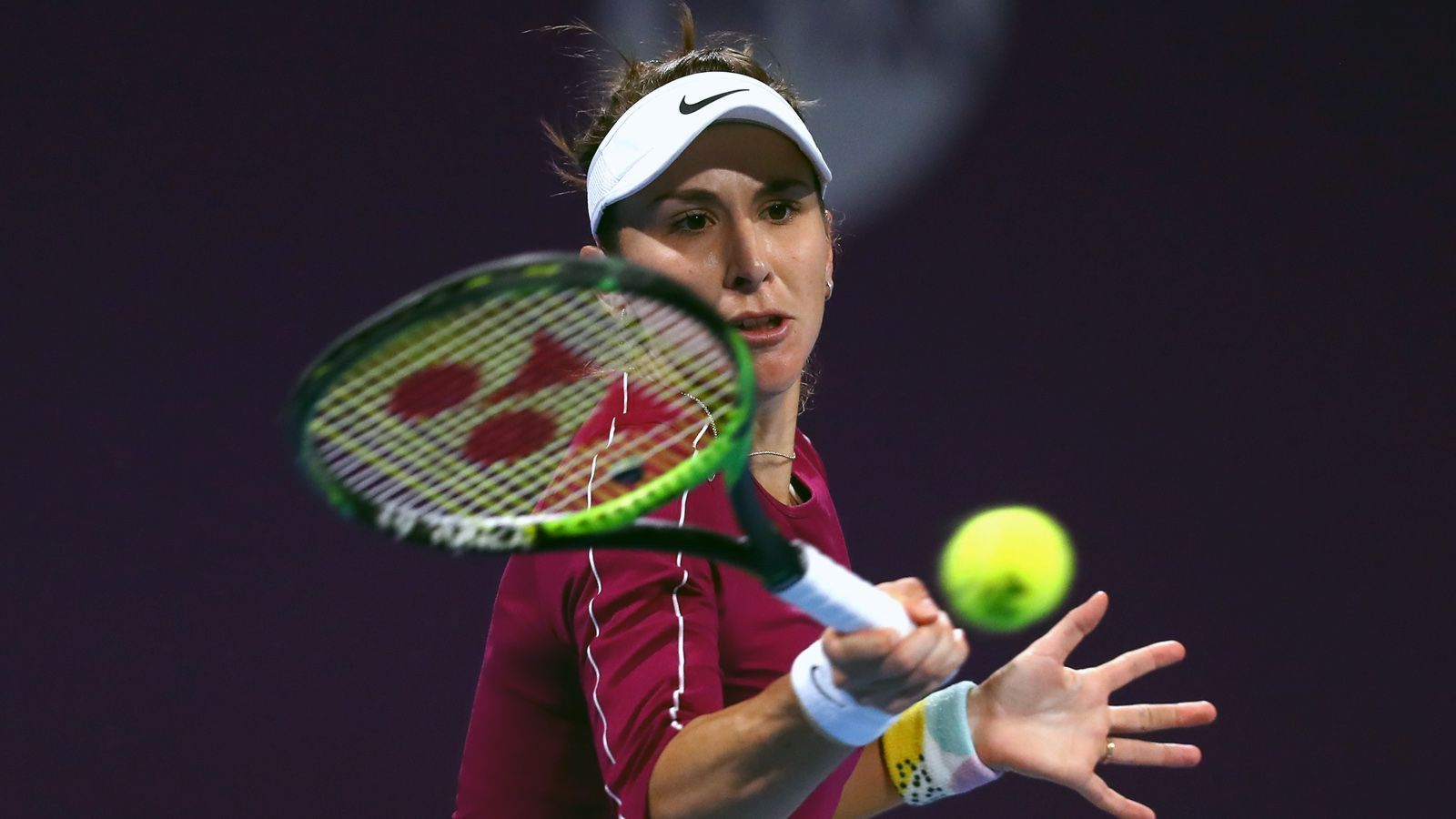 
                <strong>Belinda Bencic</strong><br>
                Es geht munter weiter mit den Absagen der Topspielerinnen, wie es auch die Nummer 8 der Welt bereits bekanntgegeben hat. "Ich habe die schwere Entscheidung getroffen, nicht am US-Turnier teilzunehmen und werde nächsten Monat in Rom zur Tour zurückkehren", erklärte die 23-jährige Schweizerin Belinda Bencic ihren Verzicht auf eine USA-Reise. Im vergangenen Jahr hatte Bencic in New York noch das Halbfinale erreicht. 
              