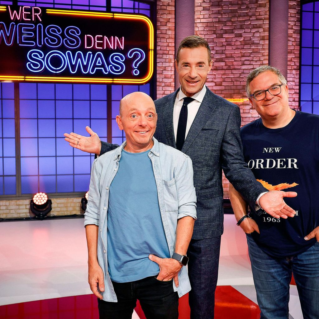 "Wer weiß denn sowas?": Das bekam Elton zum Abschied geschenkt
