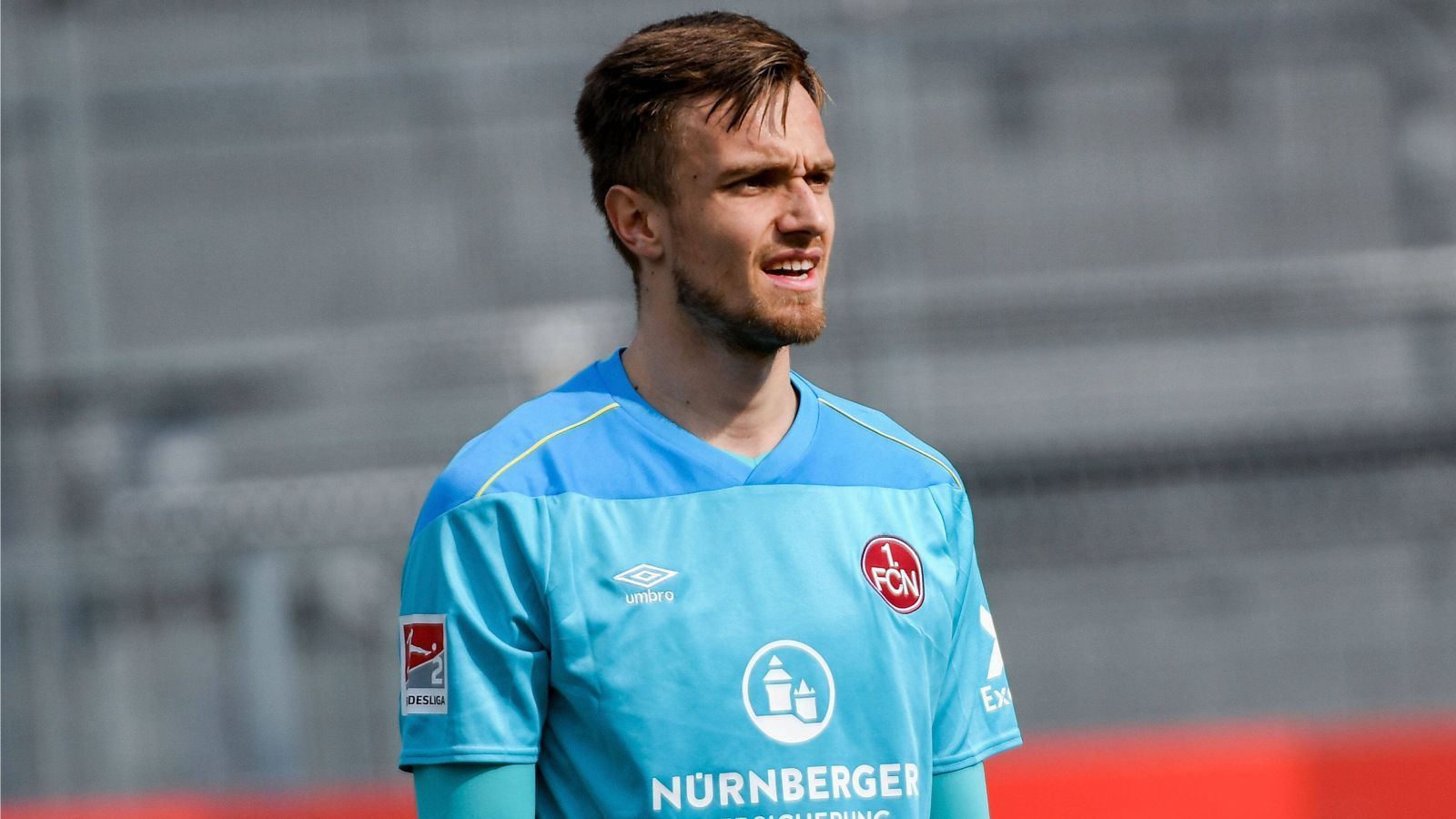 
                <strong>Christian Früchtl (1. FC Nürnberg)</strong><br>
                Für Christian Früchtl war es ein schweres Jahr. Nicht nur wurde ihm Alexander Nübel als Nummer zwei im Bayern-Tor vor die Nase gesetzt, die später folgende Leihe zum 1. FC Nürnberg erwies sich für ihn als völliger Fehlschlag. Früchtl verlor das Duell um das Tor mit Christian Mathenia und kann keinen einzigen Pflichtspiel-Einsatz im Dress des "Clubs" vorweisen. Die Leihe endet im Juni.
              