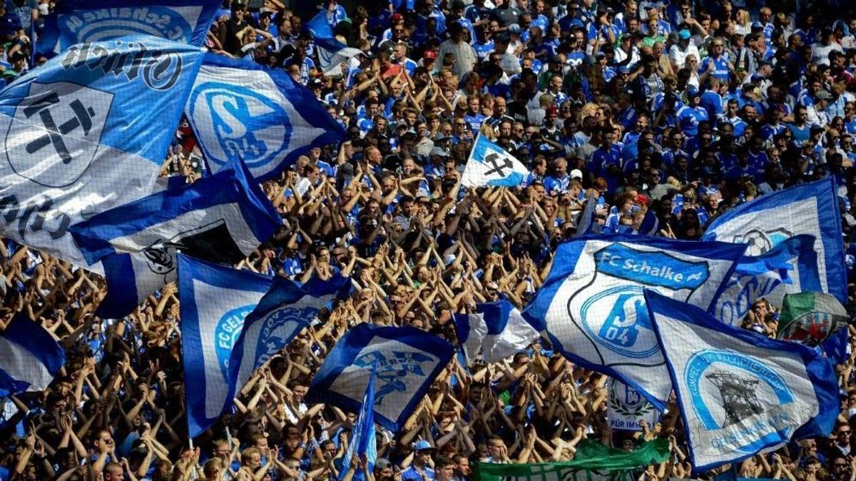 Schalke-Fans sind weiterhin entrüstet über Tönnies Worte