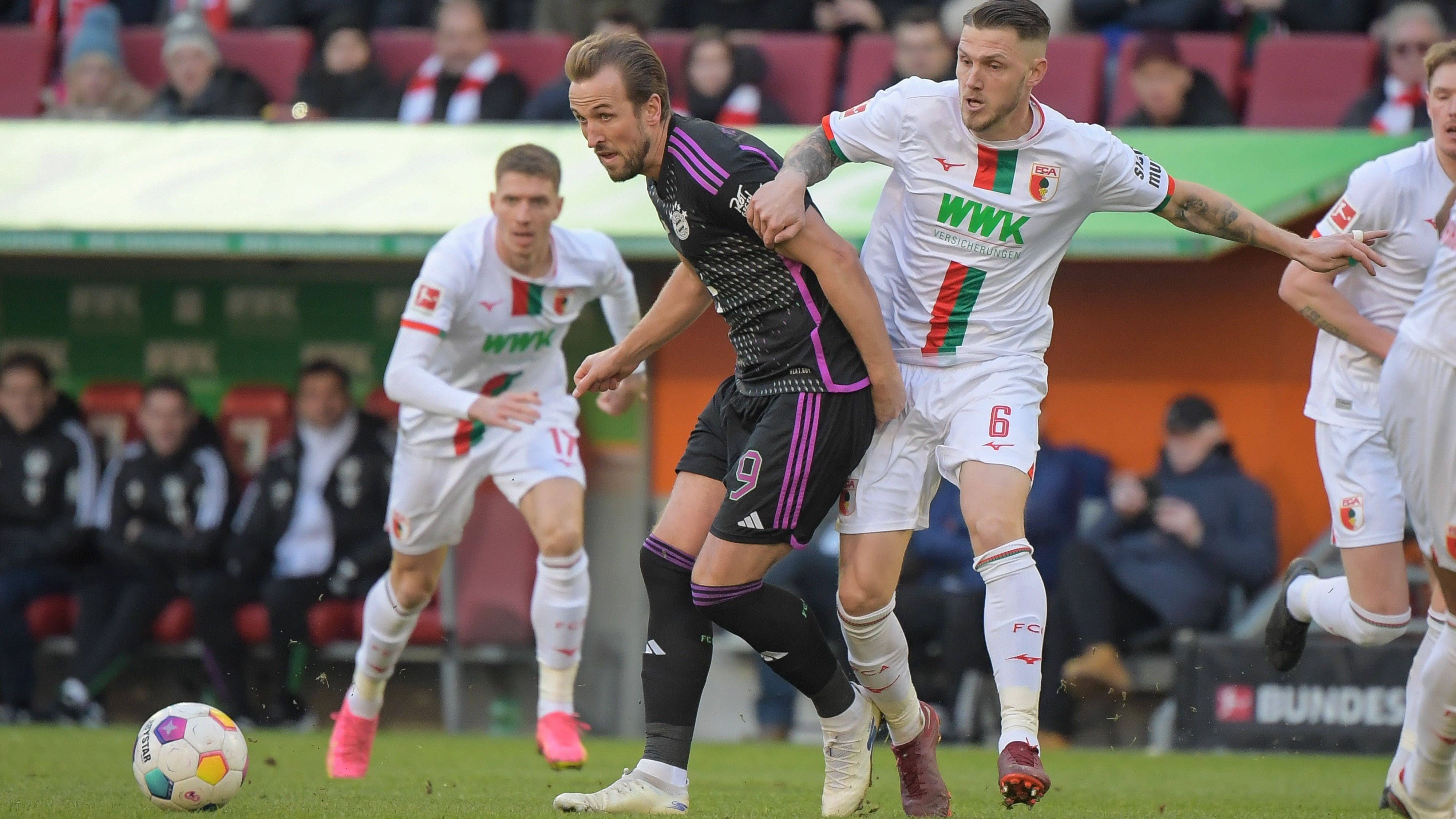 <strong>Harry Kane</strong><br>Der Torjäger beendet seine zwei Spiele andauernde Flaute nach 59 Minuten. Steht zwar im Abseits, doch der Ball kommt vom Augsburger Jakic und der Treffer wird daher nachträglich anerkannt. Saisontreffer 23 für den Engländer, der vorher bis auf eine Chance (45.) weitgehend in der Luft hängt. <strong><em>ran</em>-Note: 3</strong>