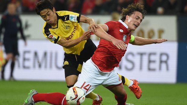 
                <strong>Shinji Kagawa</strong><br>
                Shinji Kagawa: Auch er konnte seinen Spielwitz im engen Netz des Mainzer Mittelfelds zu selten zeigen. ran-Note: 3-.
              