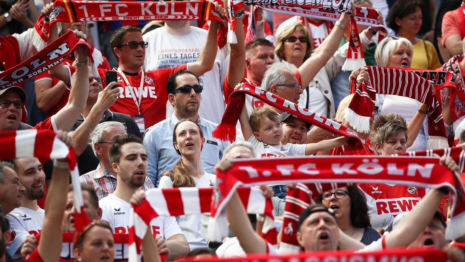 
                <strong>Platz 19: 1. FC Köln</strong><br>
                Rhein Energie Stadion, KölnZuschauerschnitt: 48.346
              