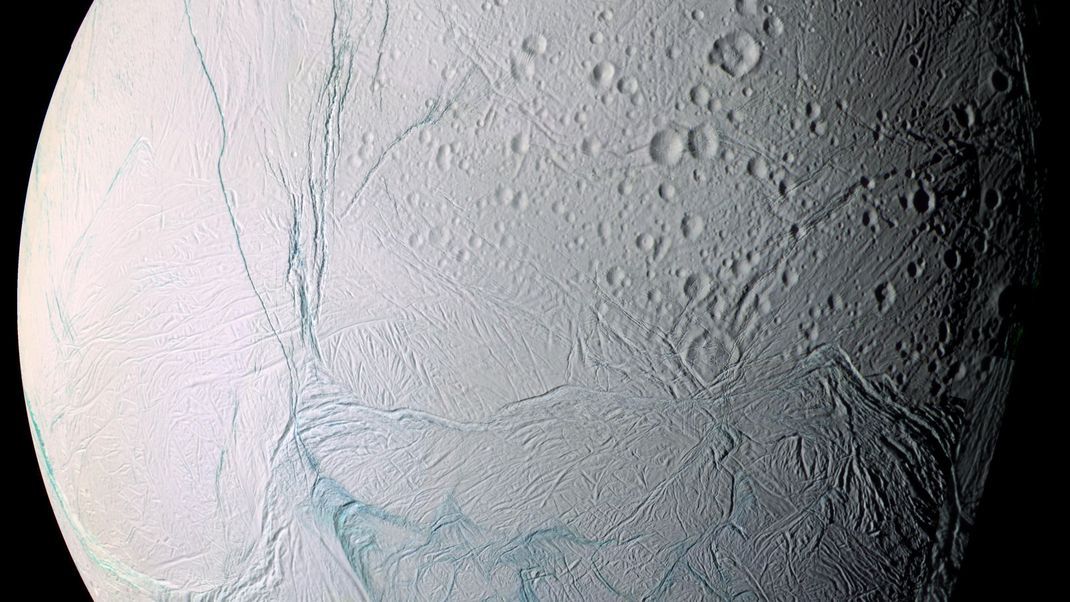 Saturnmondes Enceladus hat alles, was es für Leben braucht.