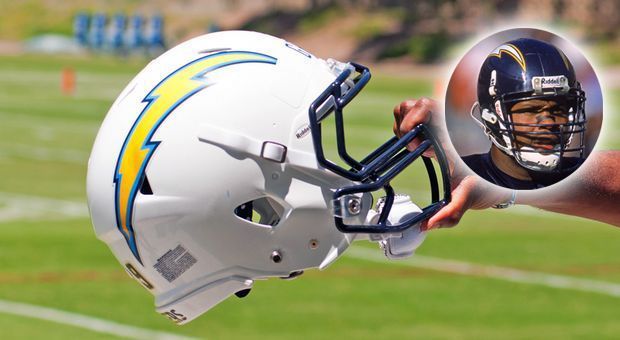 
                <strong>Los Angeles Chargers - 2007</strong><br>
                Los Angeles Chargers - 2007
              