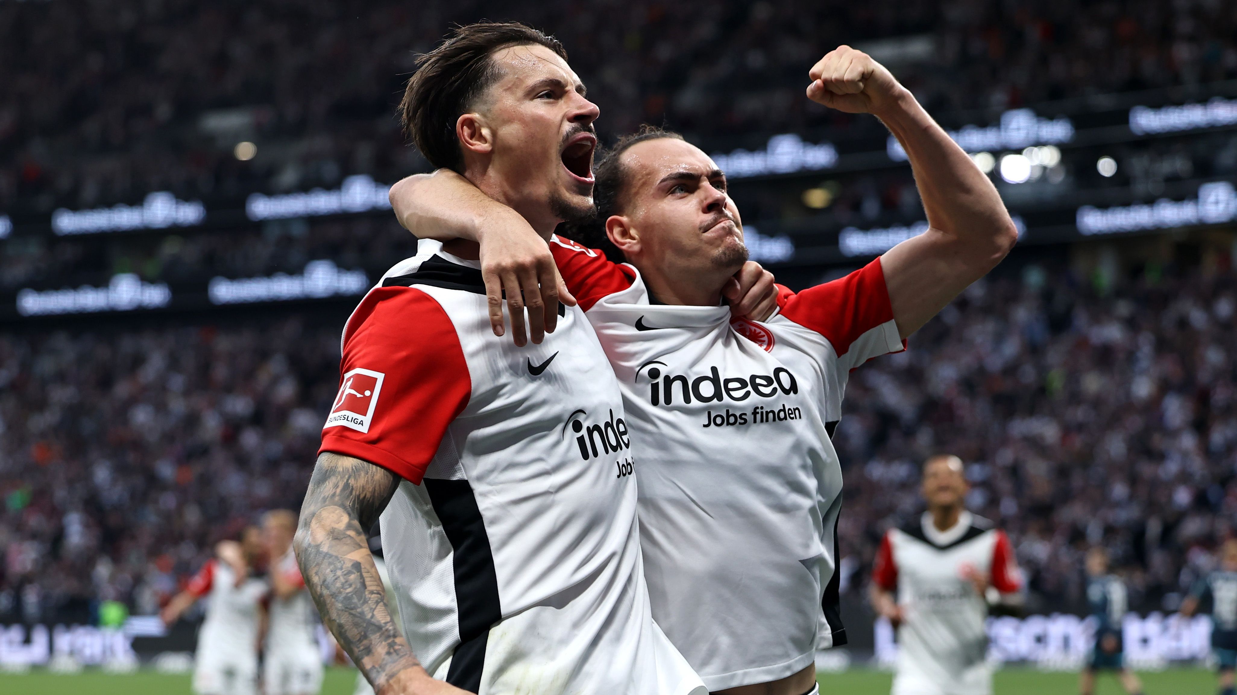 <strong>Platz 18: Eintracht Frankfurt</strong><br>durchschnittliche Reisedistanz zu Auswärtsspielen 2025/26: 242 km