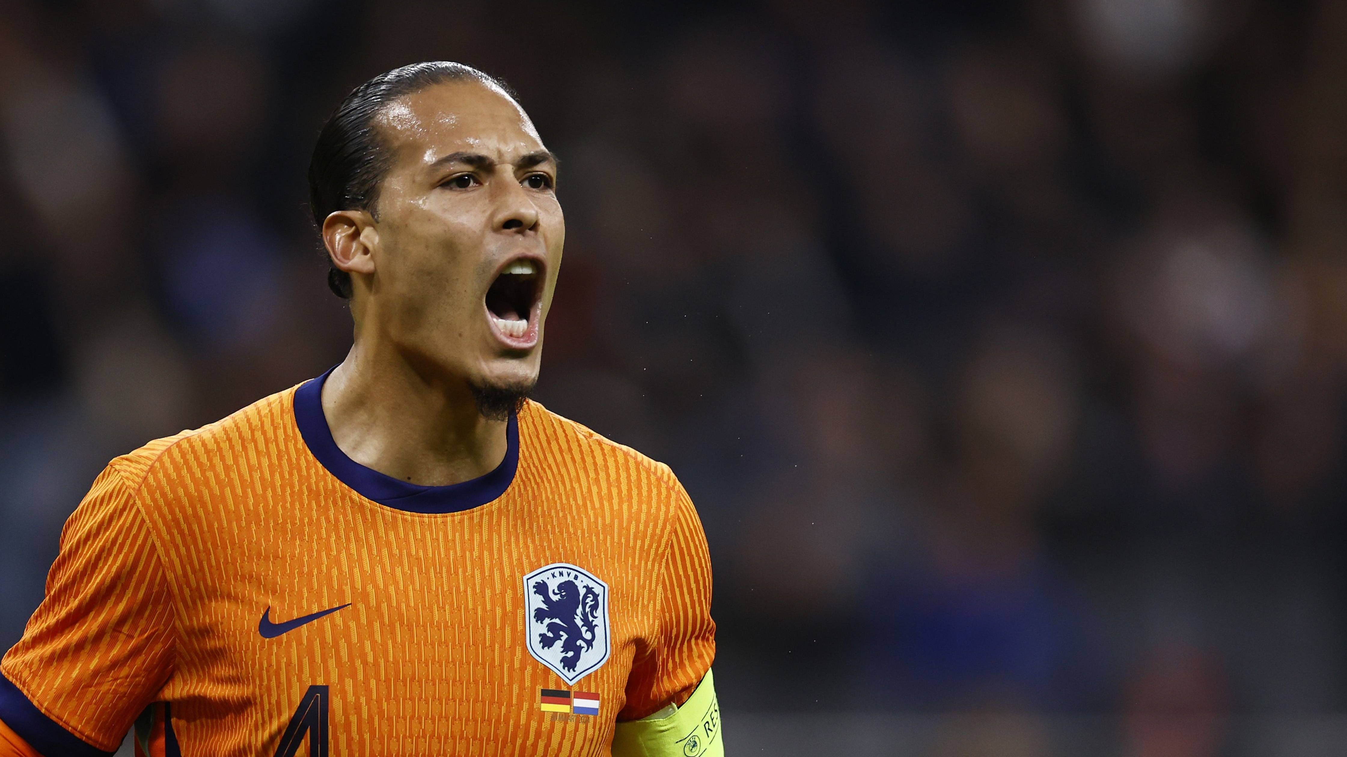 <strong>Virgil van Dijk</strong><br>Der Kapitän muss als zentraler Abwehrspieler in der ersten Hälfte teilweise Schwerstarbeit verrichten, um größeres Ungemach für sein Team zu verhindern. Organisiert die Hintermannschaft danach lange so gut, dass kaum deutsche Torchancen zu verbuchen sind. Doch in der turbulenten Schlussphase muss auch er tatenlos zuschauen, wie das Spiel noch verloren geht.<br><strong><em>ran</em>-Note: 3</strong>