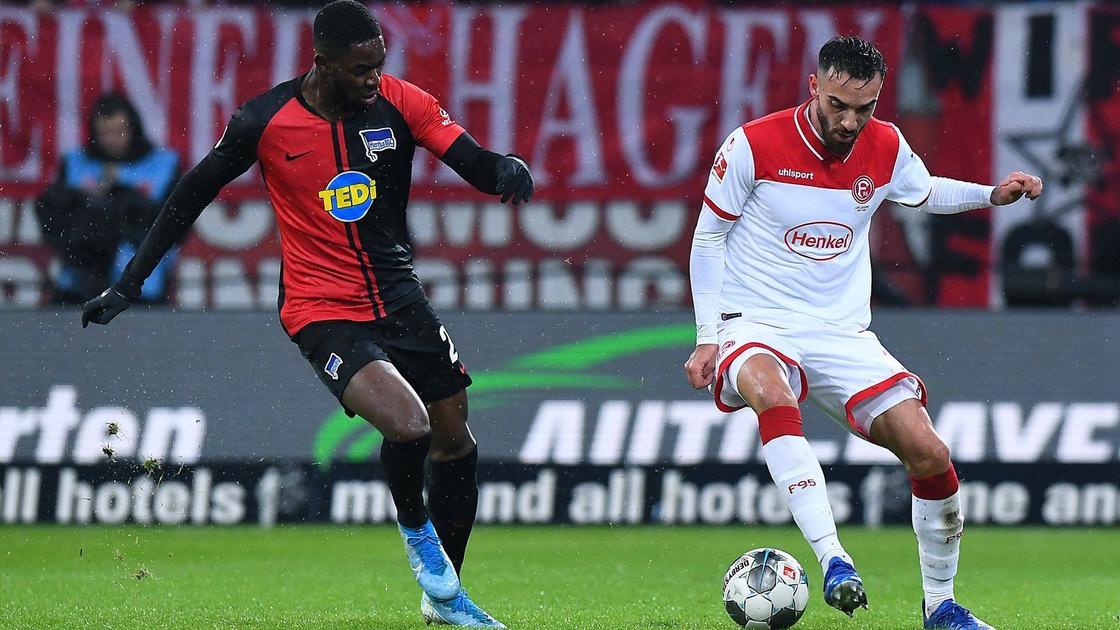 
                <strong>Jordan Torunarigha</strong><br>
                Top-Talent, der wo ein Schatten früherer Tage ist. Rutscht nur planlos in der Gegend herum, ständiger Unruheherd, leider bei der Hertha. Note: 6
              