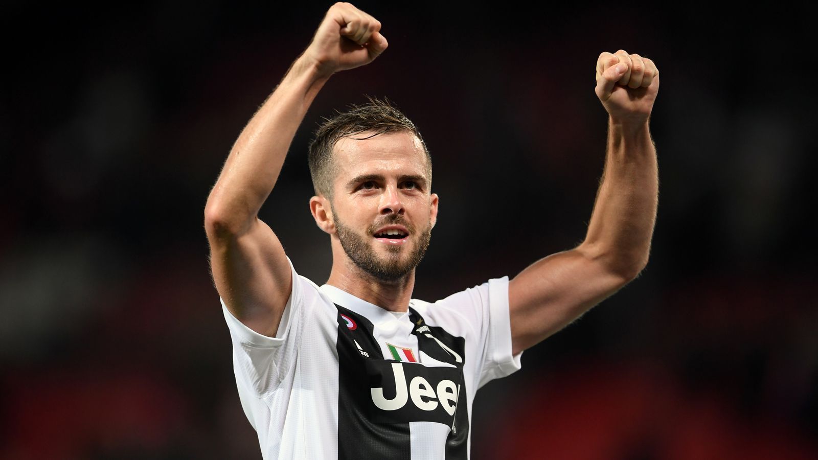 
                <strong>Platz 5 - Miralem Pjanic</strong><br>
                Tore von außerhalb des Strafraumes seit 2013: 21Vereine: Juventus Turin, AS Rom
              