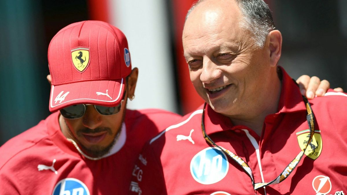 Fred Vasseur (r.) an der Seite von Lewis Hamilton