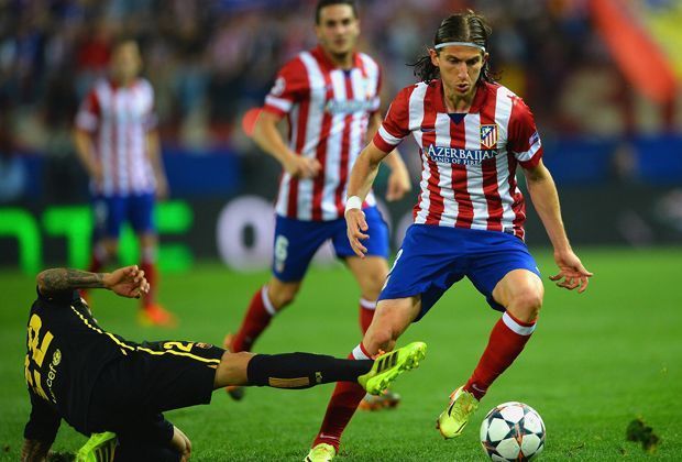 
                <strong>Atletico Madrid: Filipe Luis</strong><br>
                Die Linksverteidiger: Weltklasse-Spieler auf der linken Abwehrseite sind rar gesät. Atletico Madrid darf stolz darauf sein, mit dem Brasilianer Filipe Luis einen davon im Kader zu haben.
              
