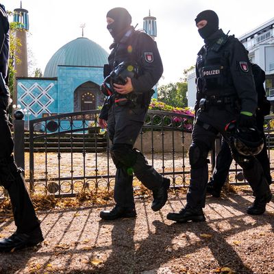 Razzien gegen Islamisten - Blaue Moschee Hamburg