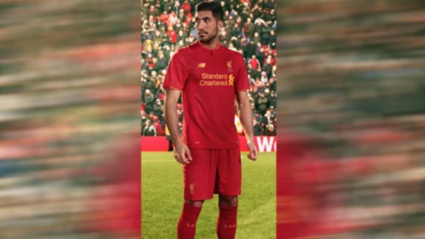 
                <strong>FC Liverpool Heimtrikot </strong><br>
                Auch dem deutschen Nationalspieler beim FC Liverpool, Emre Can, steht das neue Jersey ausgezeichnet.
              