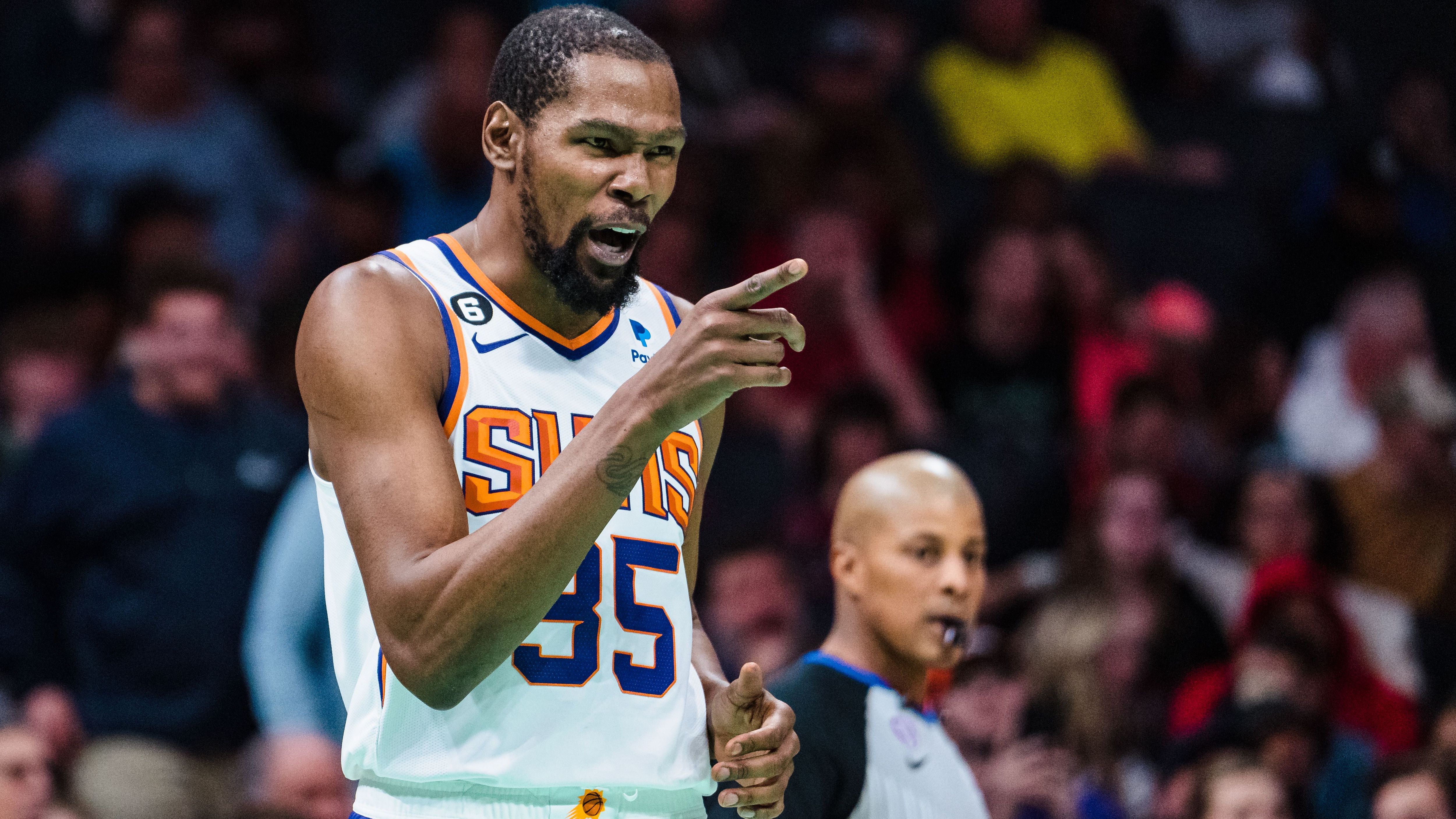 <strong>Platz 9: Kevin Durant</strong><br>- Punkte: 28.342 (⌀ 27,3 Punkte pro Spiel)<br>- Spiele: 1.038 und noch aktiv<br>- In der NBA von: 2007-heute<br>- Teams: Seattle SuperSonics/Okalahoma City Thunder, Golden State Warriors, Brooklyn Nets, Phoenix Suns