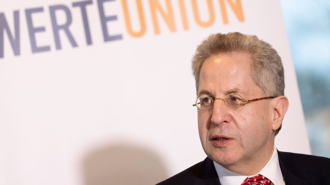 Die Partei Werteunion wurde auf einem Schiff gegründet - vom ehemaligen Verfassungsschutzpräsidenten Hans-Georg Maaßen.