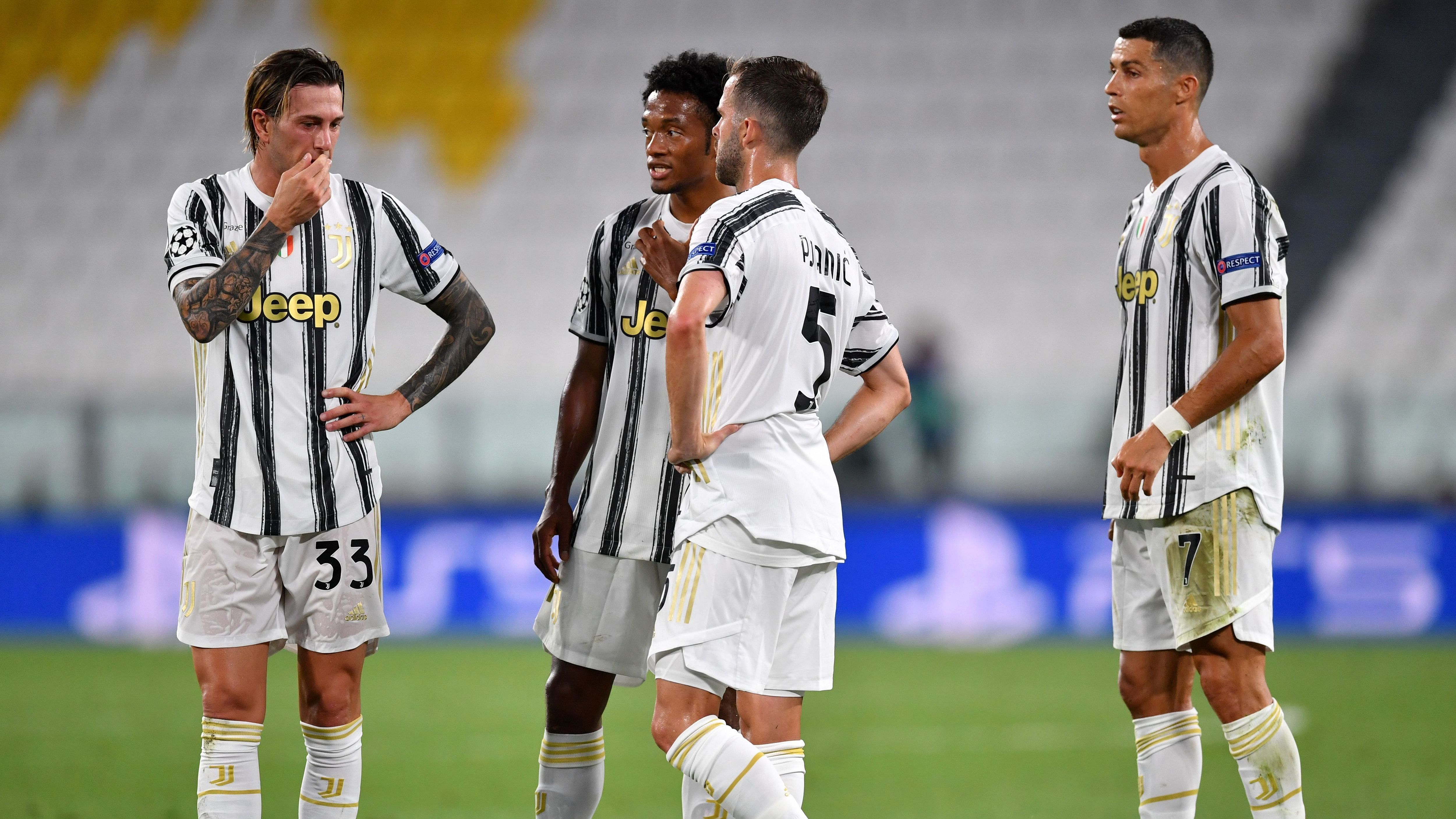 
                <strong>Juventus Turin</strong><br>
                Geht es nach der "Tuttosport", dann würde auch Juventus Turin den Argentinier gerne für seinen Kader gewinnen. Für einen Messi-Transfer müsste man aber auch bei der "Alten Dame" eine bisher wohl noch nie dagewesene finanzielle Investition eingehen. Aber eines ist sicher: Mit Lionel Messi und Cristiano Ronaldo in einer Mannschaft wäre Juve die mit Abstand populärste Mannschaft im Weltfußball. 
              