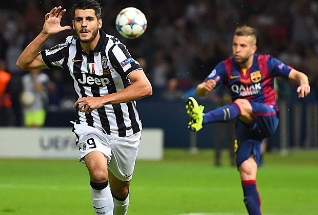 
                <strong>Champions-League-Finale: Juventus Turin vs. FC Barcelona</strong><br>
                Während Morata seinen Ausgleichstreffer bejubelt, schlägt Jordi Alba aus Frust den Ball weg.
              