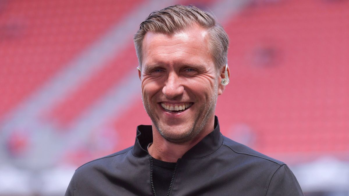 17.05.2025, xblx, Fussball 1.Bundesliga, SC Freiburg - Eintracht Frankfurt v.l. Markus Krösche (Mitglied des Vorstandes Eintracht Frankfurt Fussball AG) (DFL DFB REGULATIONS PROHIBIT ANY USE OF PHO...