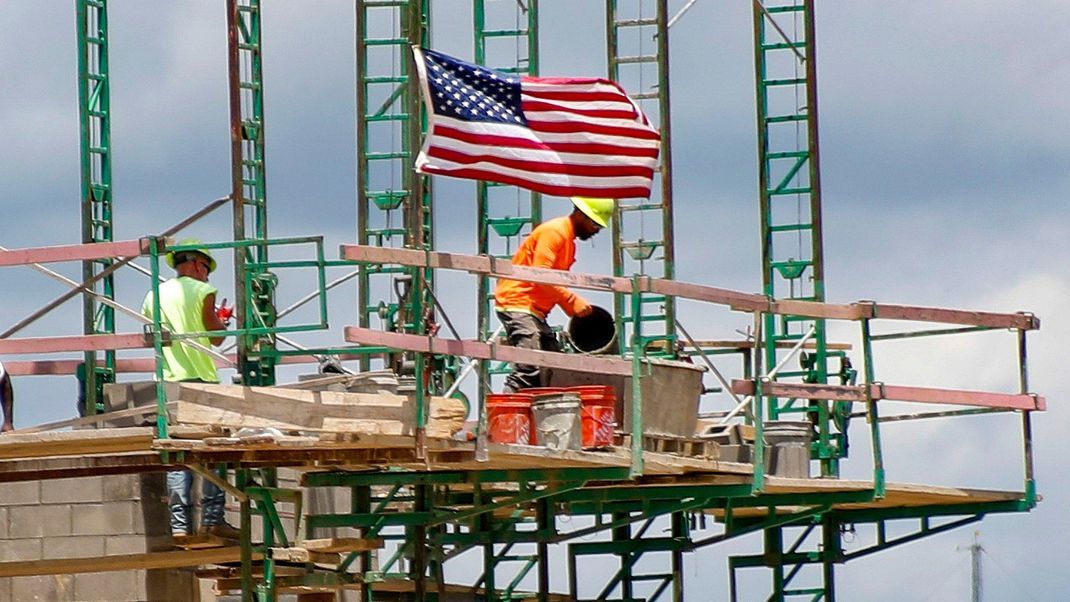 Die US-Wirtschaft ist stärker als erwartet gewachsen.