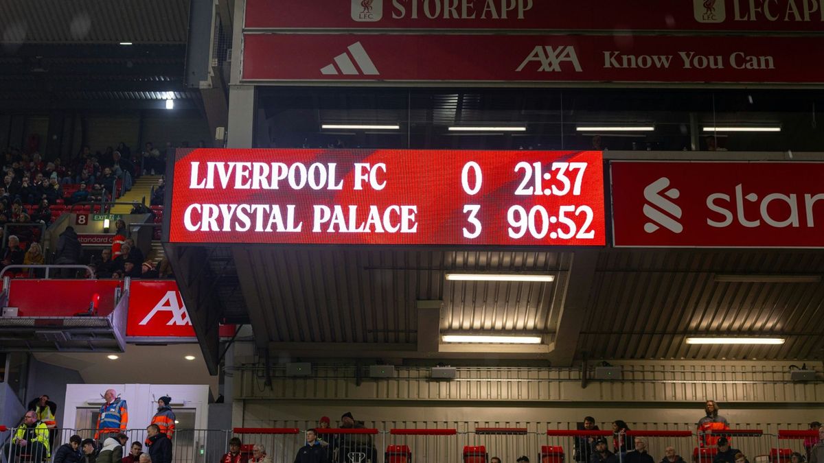 Der FC Liverpool verliert und erntet Spott