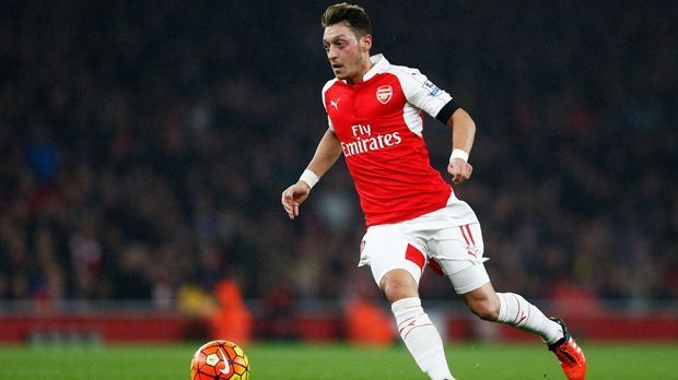 
                <strong>Mesut Özil</strong><br>
                Das Maß aller Dinge in Sachen Assists ist Mesut Özil. Mit bisher 17 Assists in 24 Spielen in dieser Saison ist der Mann mit der "Vision" auf dem besten Weg sämtliche Rekorde zu brechen.
              