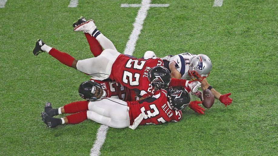 <strong>2016: 155,3 Millionen US-Dollar</strong><br>Wie das Gesamtgehalt auf die einzelnen Spieler einer Franchise verteilt wird, hängt vor allem von Position und Erfahrung ab. In der Saison 2016 galt allerdings ein Mindestgehalt von 450.000 US-Dollar, das jedem Spieler zustand.