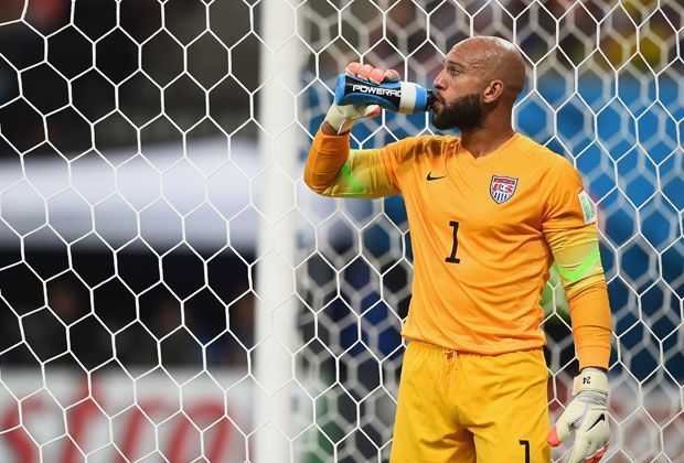 
                <strong>Tim Howard</strong><br>
                Um die Torwart-Position müssen sich die US-Amerikaner keine Sorgen machen. Mit Tim Howard haben sie die langjährige Nummer eins des FC Everton zwischen den Pfosten stehen, der zu den Anführern der Mannschaft zählt.
              